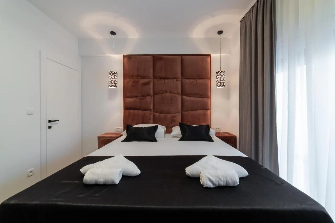 Luxury Apartment Vagabundo 1 Free Parking トロギール